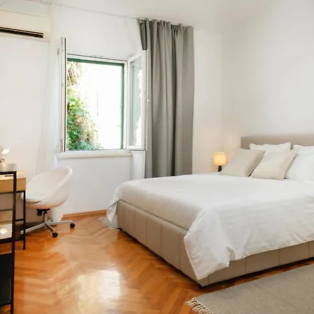 New Stylish 2br 2 Bathrooms 2 Min To Bacvice *