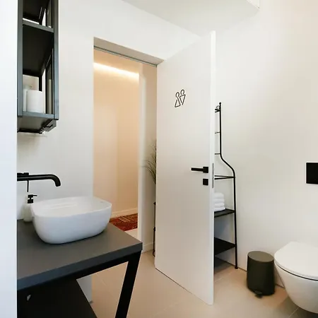 New Stylish 2br 2 Bathrooms 2 Min To Bacvice * Split