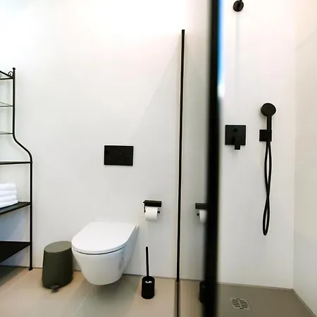 New Stylish 2br 2 Bathrooms 2 Min To Bacvice Apartman