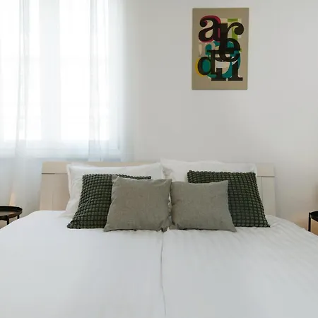Apartman New Stylish 2br 2 Bathrooms 2 Min To Bacvice *