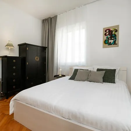 Apartman New Stylish 2br 2 Bathrooms 2 Min To Bacvice