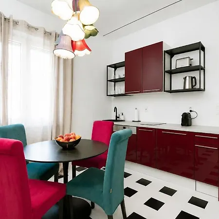 New Stylish 2br 2 Bathrooms 2 Min To Bacvice Apartman
