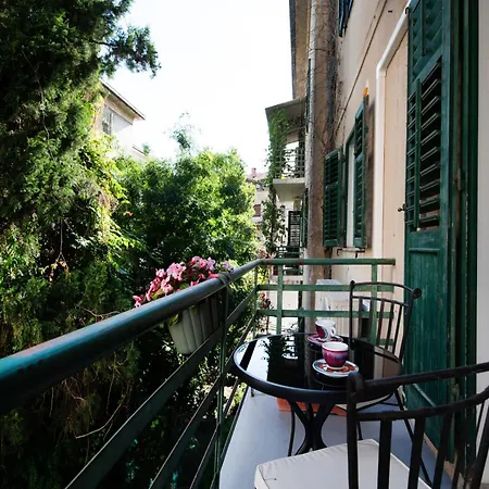 New Stylish 2br 2 Bathrooms 2 Min To Bacvice Apartman Split