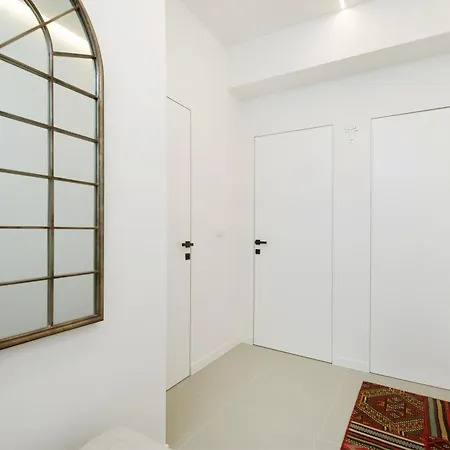 Apartman New Stylish 2br 2 Bathrooms 2 Min To Bacvice
